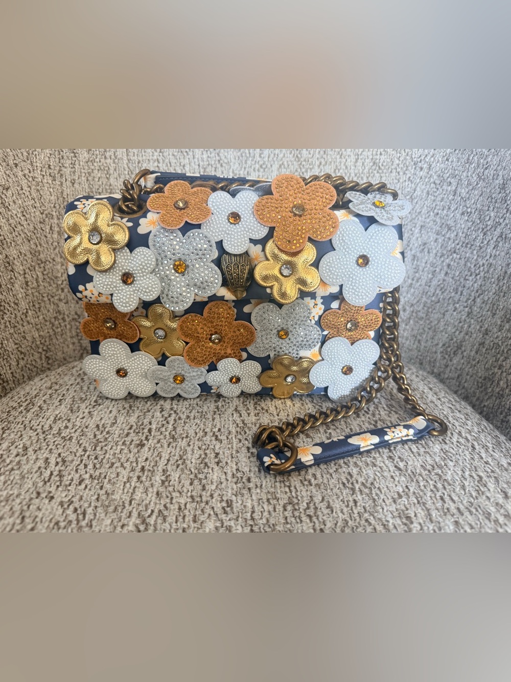 Kurt Geiger London Kensington Daisy Shoulder Bag Navy Blue 3D Floral NWT